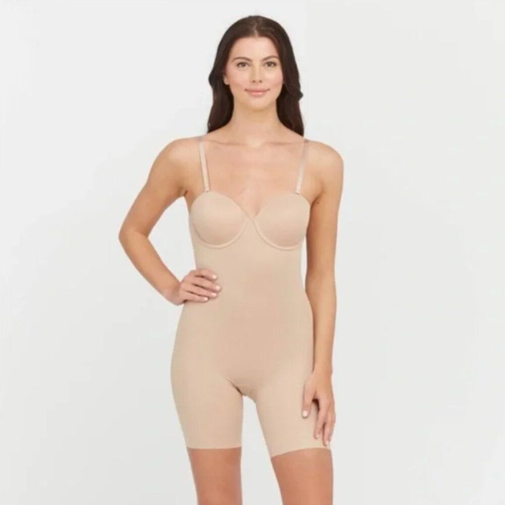 NEW Assets by Spanx Tan Suit Your Fancy Cupped Mid Thigh Bodysuit Size Large